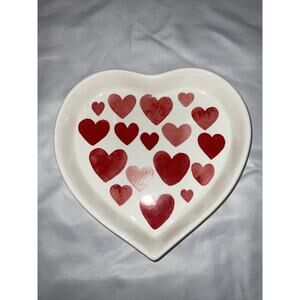 NEW MAXCERA RED PINK HEARTS VALENTINES DAY HEART SHAPED PLATE 8”